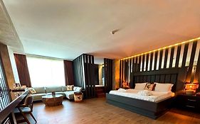 Sirin Park Hotel  4*